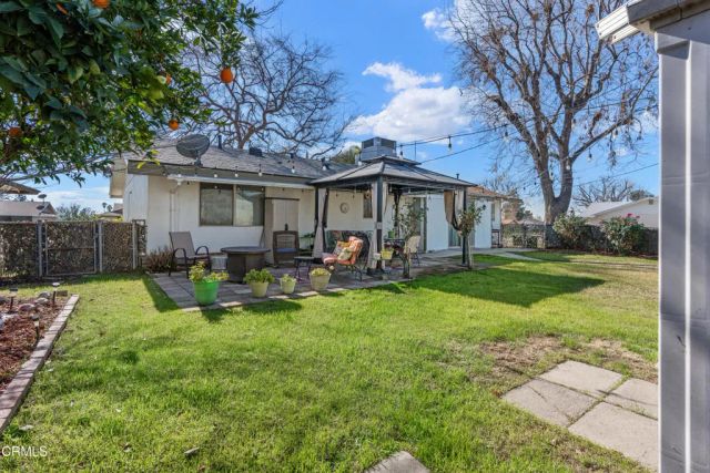 5812 Burke Way, Bakersfield, CA 93309