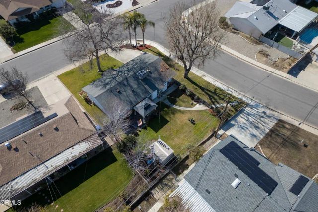 5812 Burke Way, Bakersfield, CA 93309