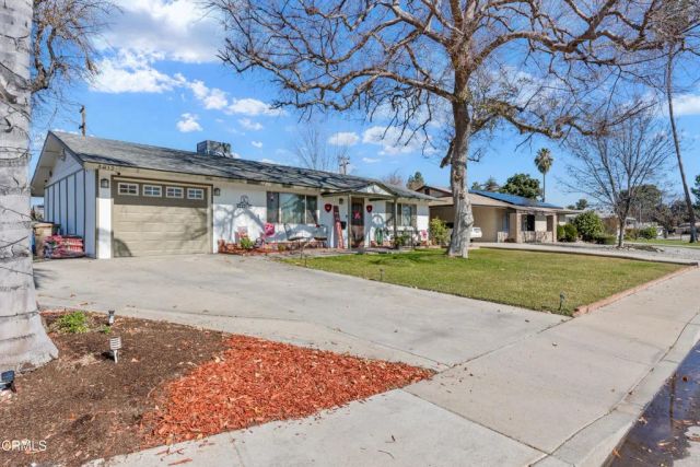 5812 Burke Way, Bakersfield, CA 93309