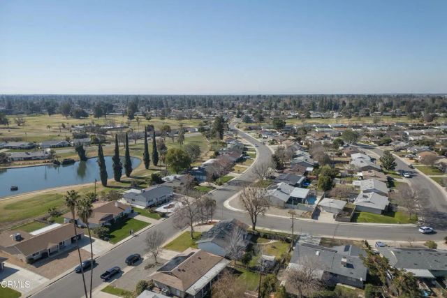 5812 Burke Way, Bakersfield, CA 93309