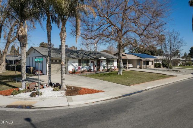 5812 Burke Way, Bakersfield, CA 93309