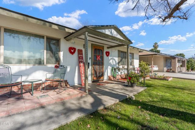 5812 Burke Way, Bakersfield, CA 93309