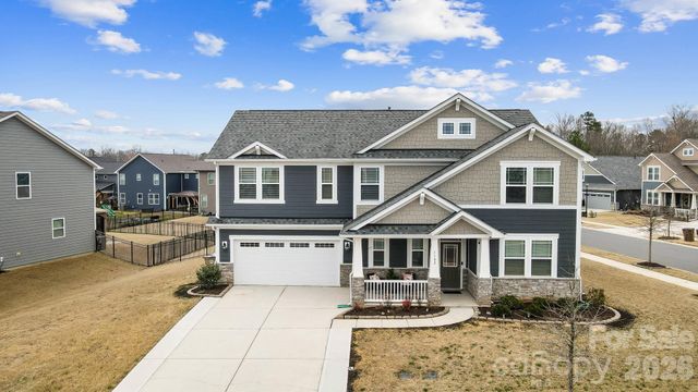 1102 Top Flight Drive, Indian Trail, NC 28079