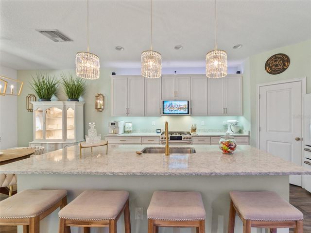1220 FLORABLU DRIVE, Seffner, FL 33584