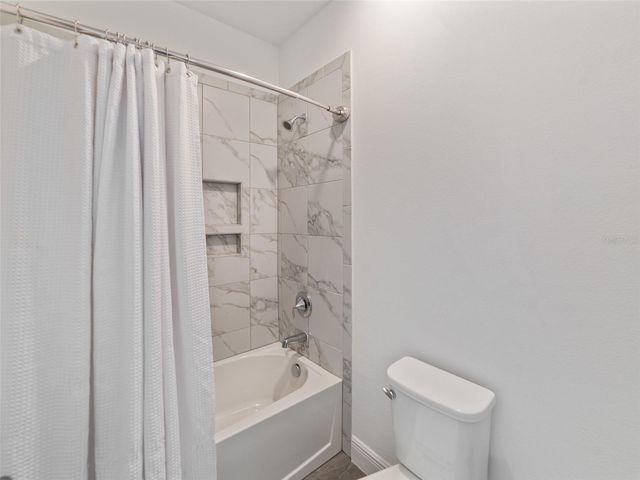 1220 FLORABLU DRIVE, Seffner, FL 33584