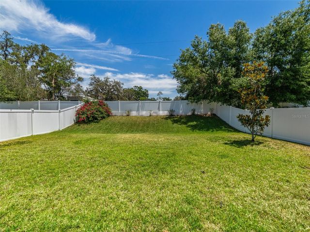 1220 FLORABLU DRIVE, Seffner, FL 33584