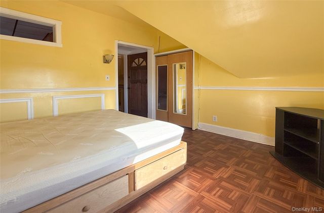 13437 58th Road, Flushing, NY 11355