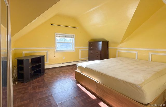 13437 58th Road, Flushing, NY 11355