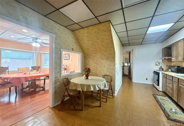 13437 58th Road, Flushing, NY 11355