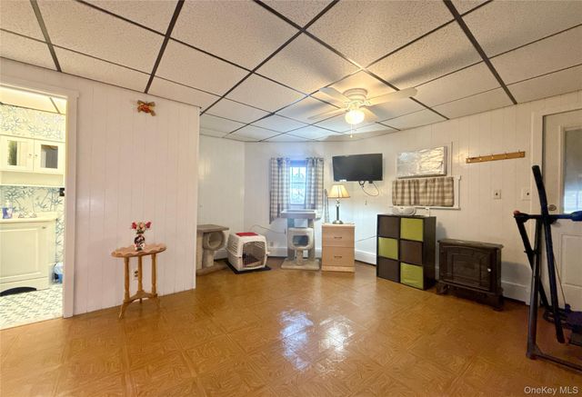 13437 58th Road, Flushing, NY 11355