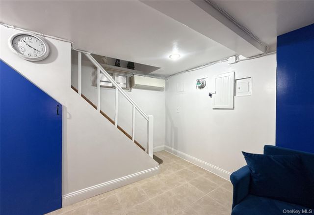 13437 58th Road, Flushing, NY 11355