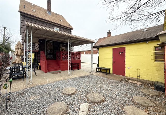 13437 58th Road, Flushing, NY 11355