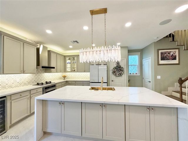 7206 Copper Grove Avenue, Las Vegas, NV 89113