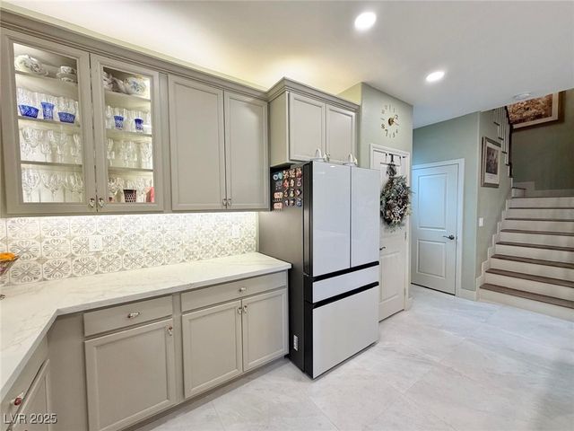 7206 Copper Grove Avenue, Las Vegas, NV 89113