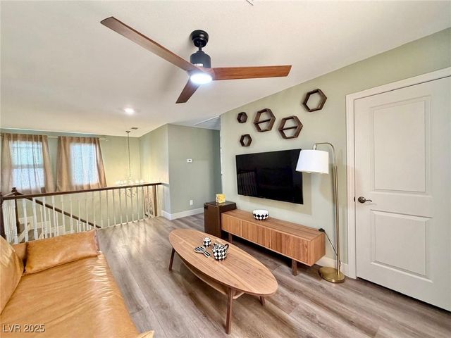 7206 Copper Grove Avenue, Las Vegas, NV 89113