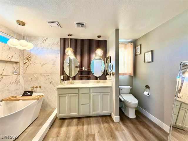 7206 Copper Grove Avenue, Las Vegas, NV 89113