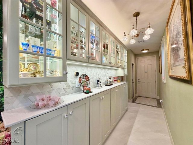 7206 Copper Grove Avenue, Las Vegas, NV 89113