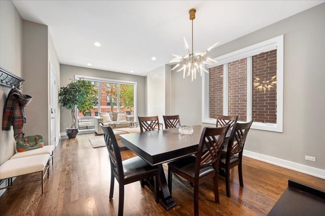 3330 N Clifton Avenue 1, Chicago, IL 60657