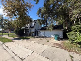 7001 Anthony Street, Dearborn, MI 48126