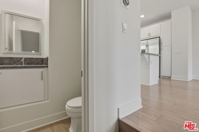5118 Melrose Avenue, Los Angeles, CA 90038