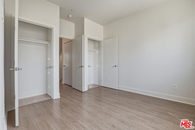 5118 Melrose Avenue, Los Angeles, CA 90038