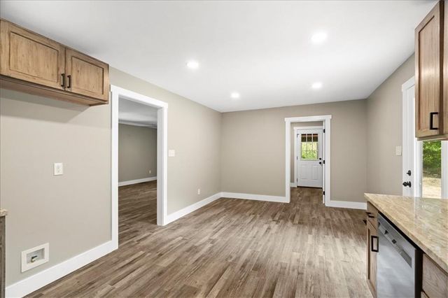 126 Church Road SW, Calhoun, GA 30701