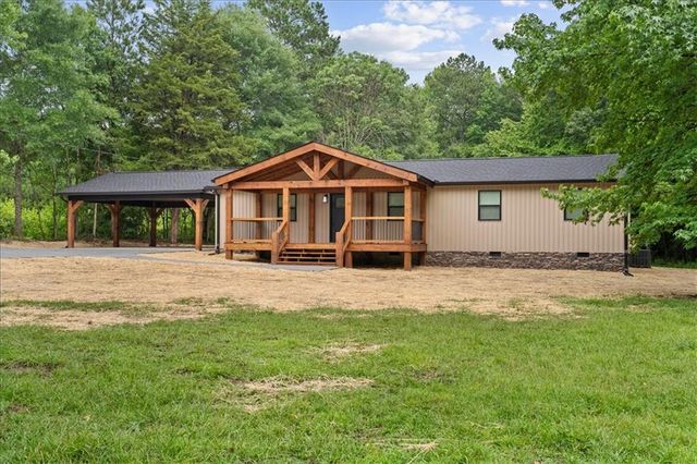 126 Church Road SW, Calhoun, GA 30701