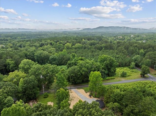 126 Church Road SW, Calhoun, GA 30701