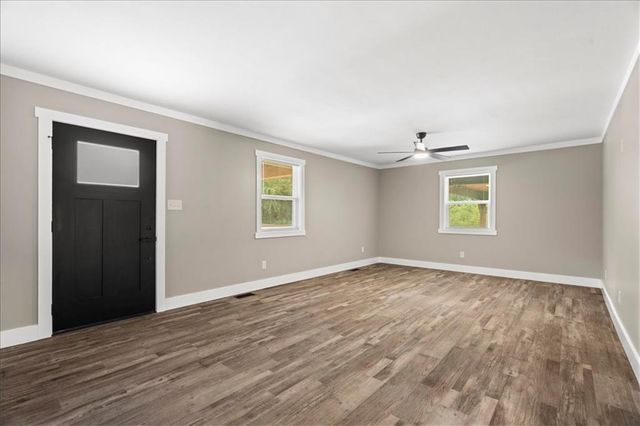 126 Church Road SW, Calhoun, GA 30701