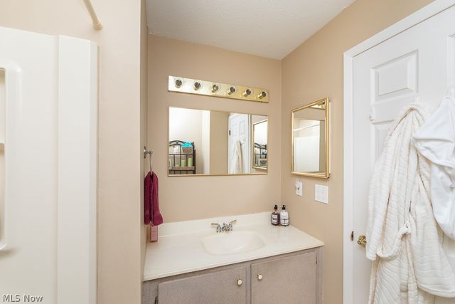 3289 Twain Circle, Brunswick, OH 44212