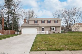 3289 Twain Circle, Brunswick, OH 44212
