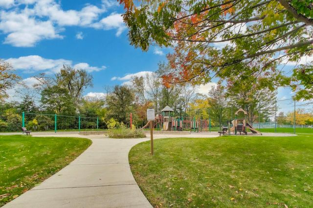 4053 Cumnor Road, Downers Grove, IL 60515