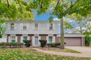 4053 Cumnor Road, Downers Grove, IL 60515