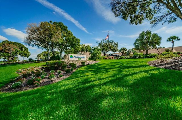 2739 SHERBROOKE LANE B, Palm Harbor, FL 34684
