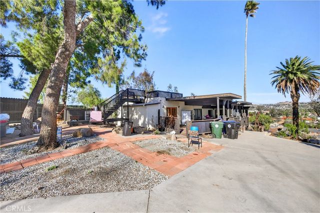 5641 Rutile, Jurupa Valley, CA 92509