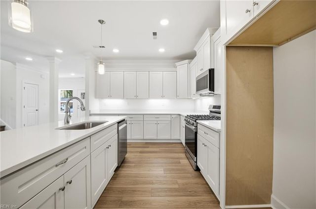 128 Blake Rd, Norfolk, VA 23505