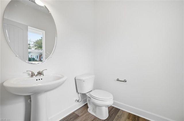 128 Blake Rd, Norfolk, VA 23505