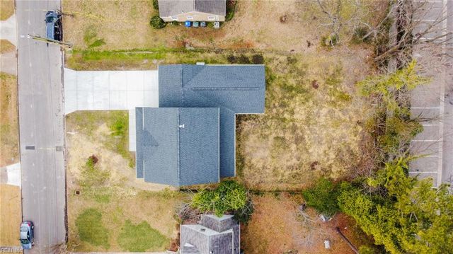 128 Blake Rd, Norfolk, VA 23505