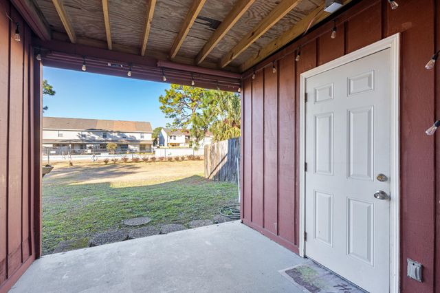 145 4Th Avenue APT C2, Shalimar, FL 32579