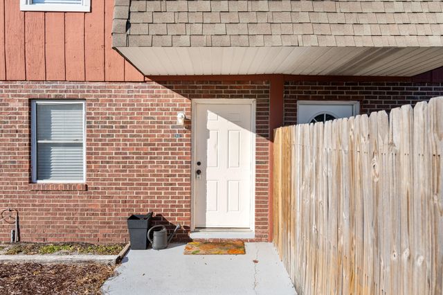 145 4Th Avenue APT C2, Shalimar, FL 32579