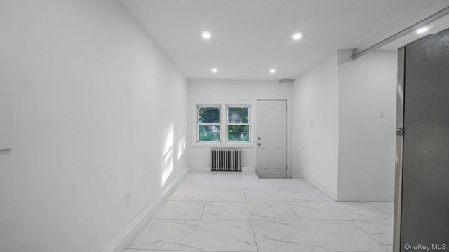 4135 Murdock Avenue, Bronx, NY 10466