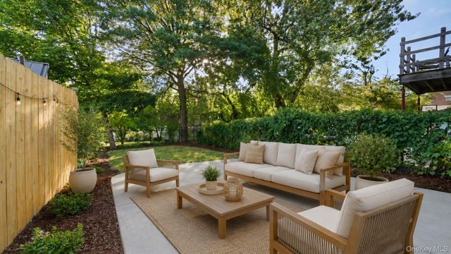 4135 Murdock Avenue, Bronx, NY 10466