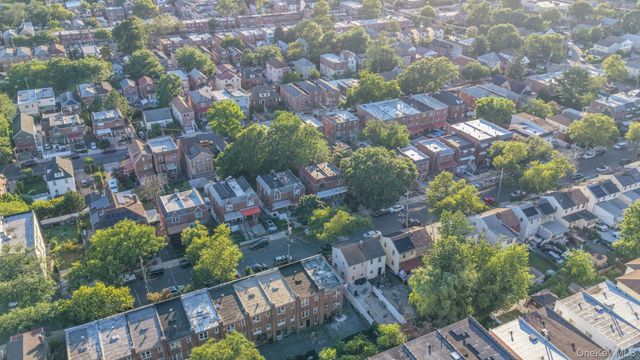 4135 Murdock Avenue, Bronx, NY 10466