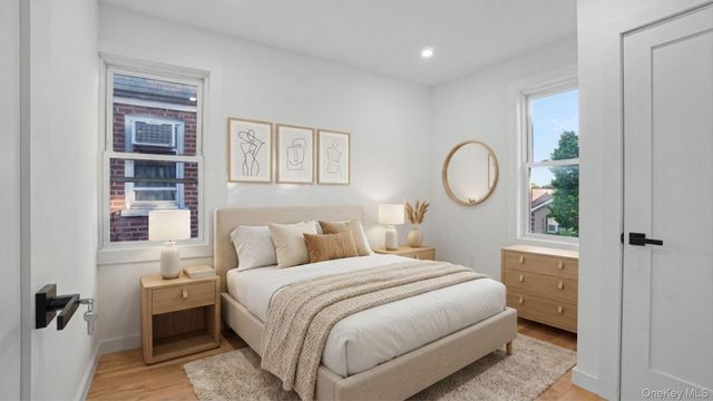 4135 Murdock Avenue, Bronx, NY 10466