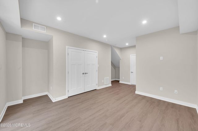 9 Halifax Road, Bayville, NJ 08721