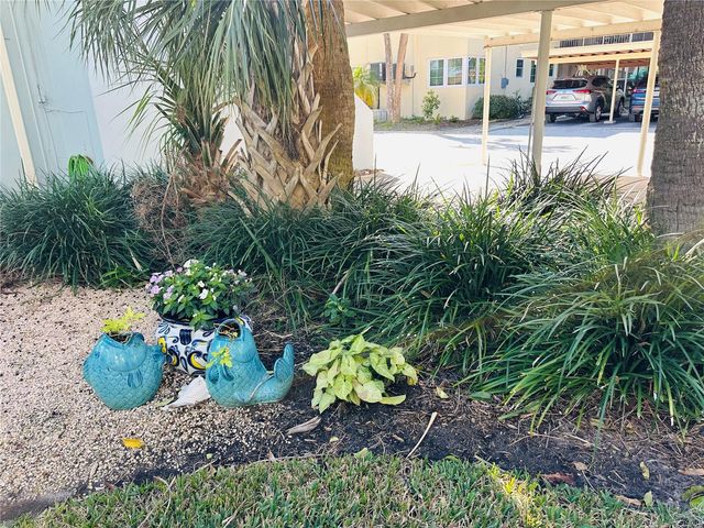 1800 PASS A GRILLE WAY 5, St Pete Beach, FL 33706