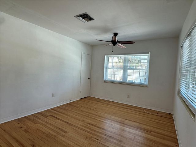 1800 PASS A GRILLE WAY 5, St Pete Beach, FL 33706