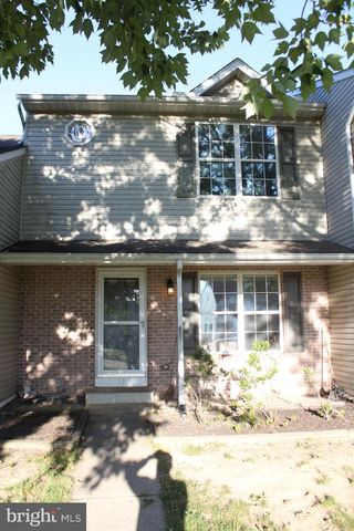 39 SOUTHMONT DR, Enola, PA 17025