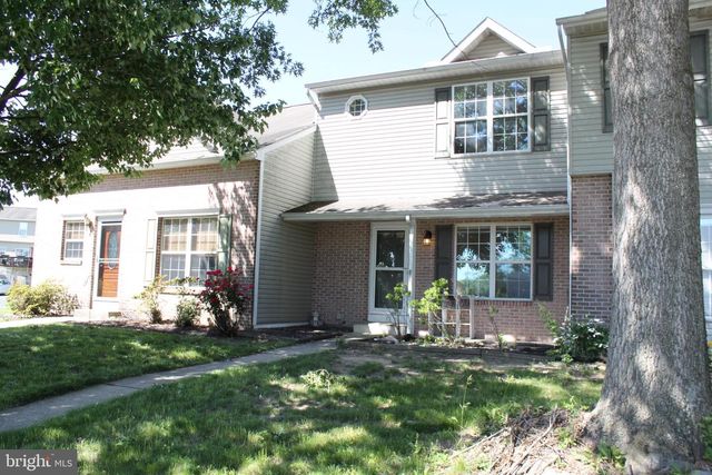 39 SOUTHMONT DR, Enola, PA 17025