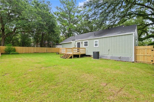 2714 Collins Street S, Mobile, AL 36606